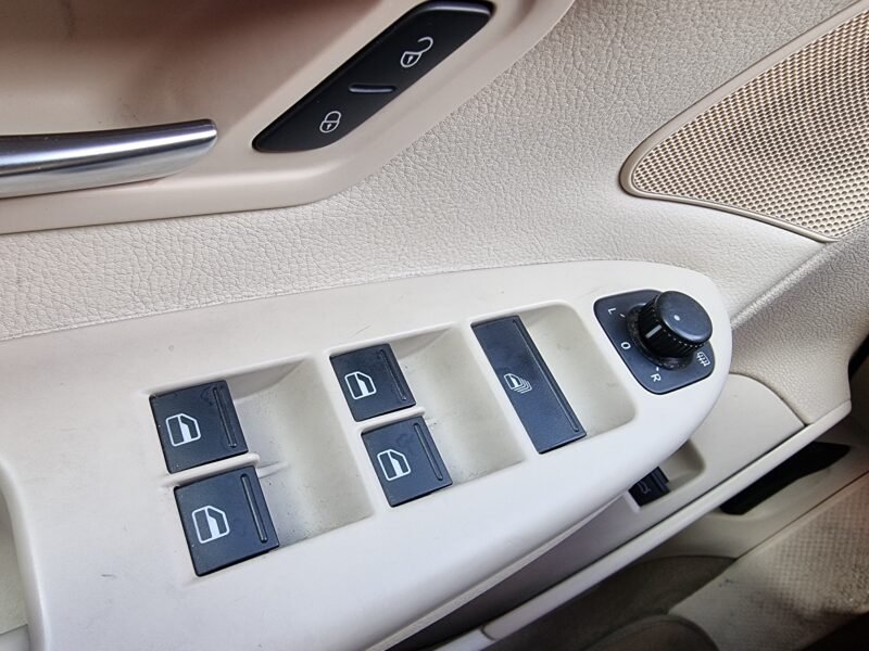 Volkswaguen Eos 2.0 tdi 140cv