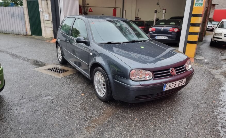 VOLKSWAGEN Golf IV 1.8 t-hitline