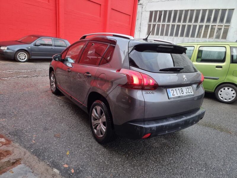 PEUGEOT 2008 1.6 hdi style