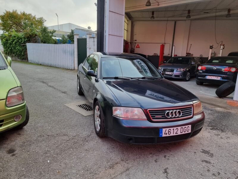 AUDI A6 2.8 quattro