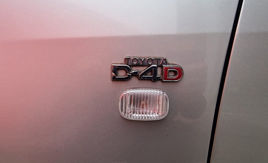 TOYOTA Avensis 2.0D