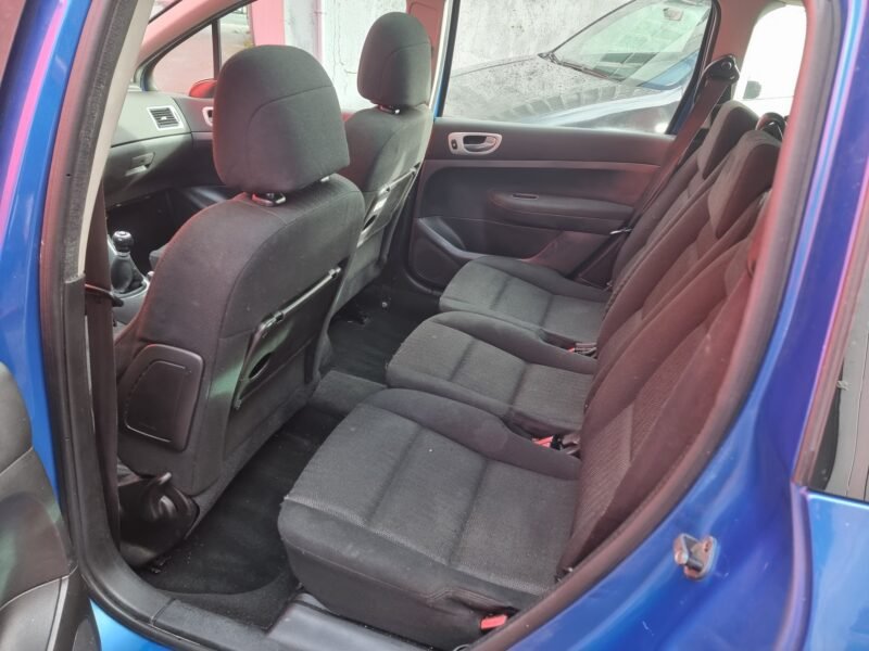 PEUGEOT 307 sw 1.6 i
