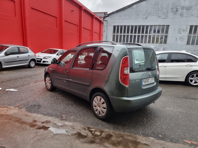 SKODA Roomster 1.2 i