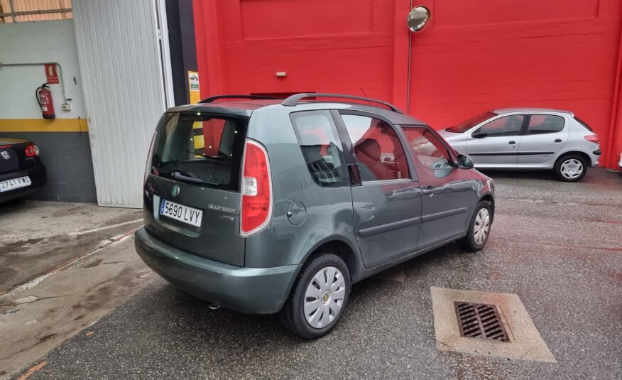 SKODA Roomster 1.2 i