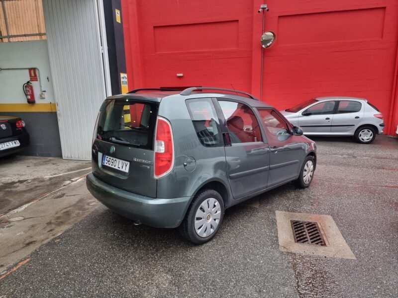 SKODA Roomster 1.2 i