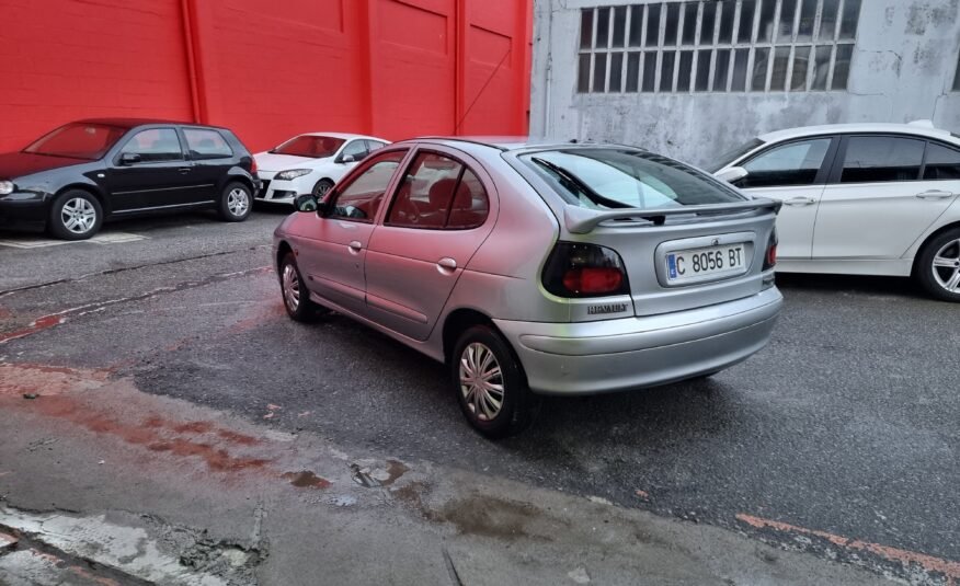 RENAULT Megane 1.9 D