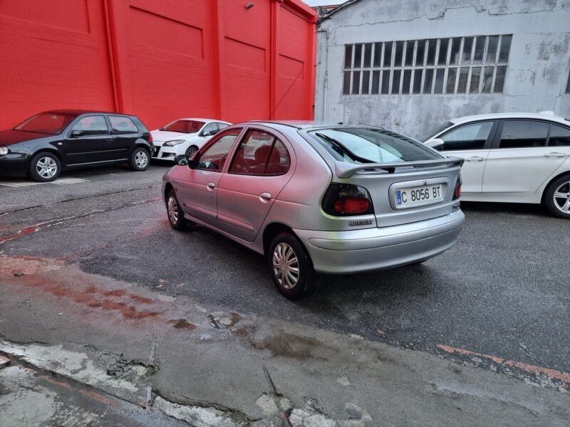 RENAULT Megane 1.9 D