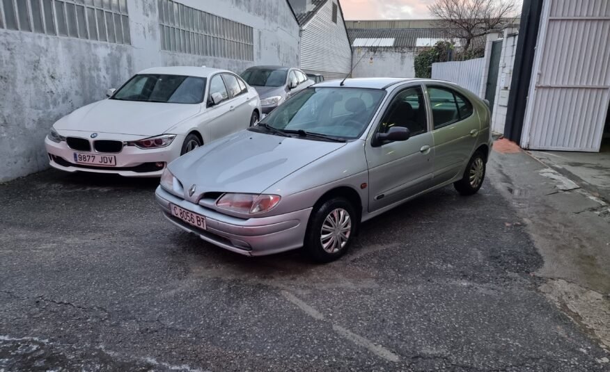 RENAULT Megane 1.9 D