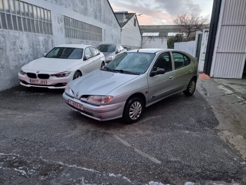 RENAULT Megane 1.9 D