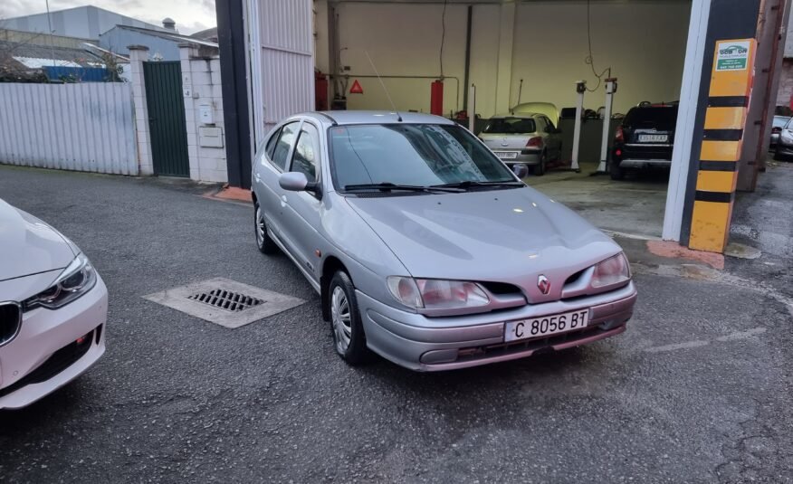 RENAULT Megane 1.9 D