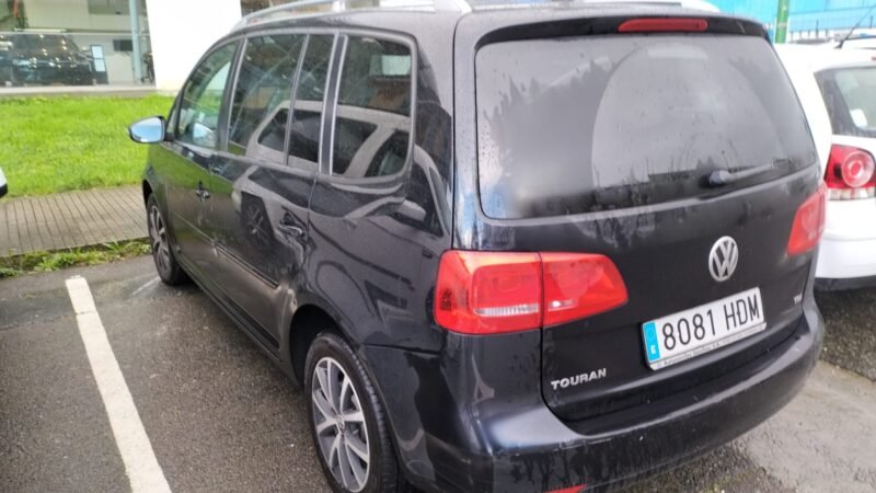 Volkswaguen Touran 1.6 TDI 105cv DPF Sport 5p.