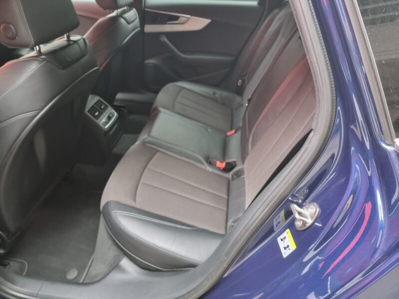 AUDI A4 Avant 2.0 tdi 150cv s-line STronic