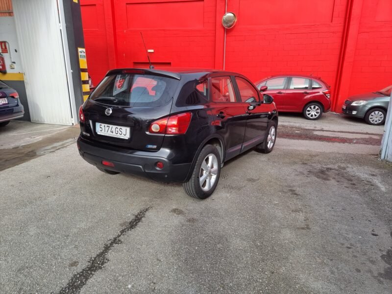 NISSAN Qasquai 1.5 dci