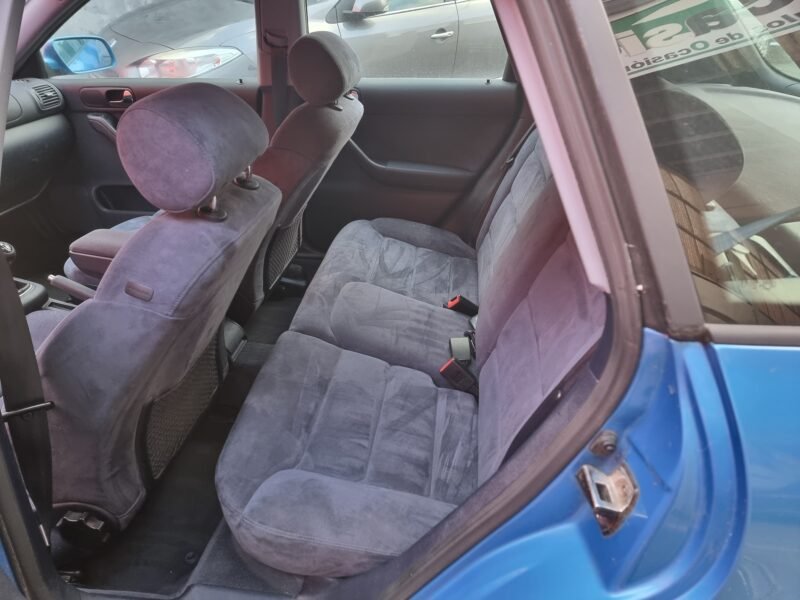 AUDI A3 sporback 1.6 i