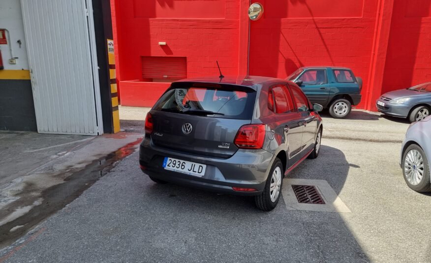 VOLKSWAGEN Polo 1.4 tdi REFERENT