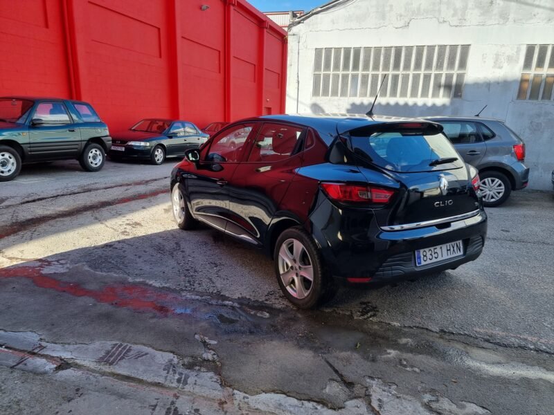 RENAULT Clio