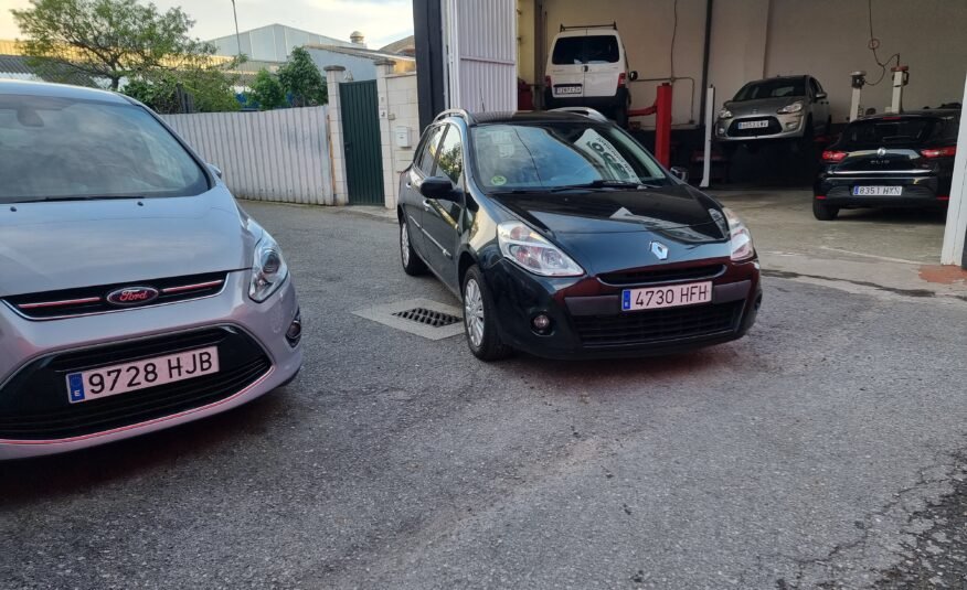 RENAULT Clio 1.5 dci