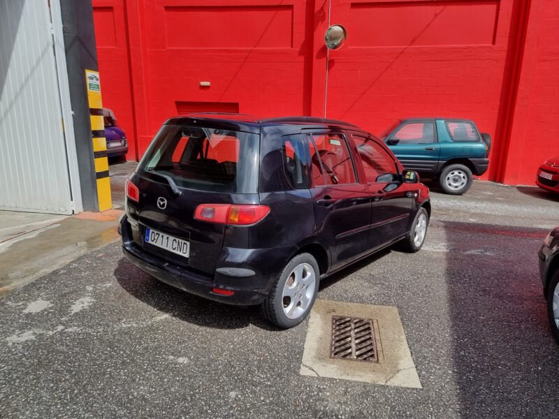 MAZDA Mazda 2 1.4 crdi