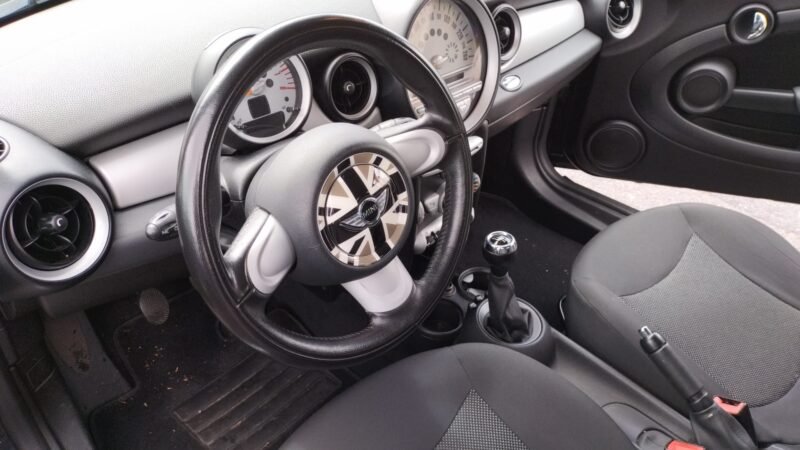 MINI Cooper 1.6 VTi 120cv