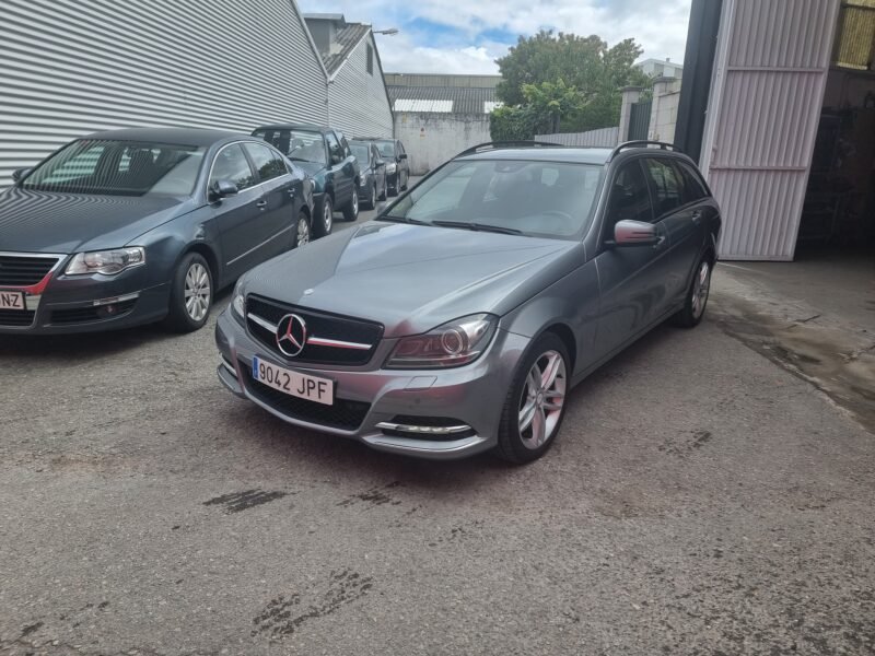 MERCEDES-BENZ C -bluemotion 200 cdi