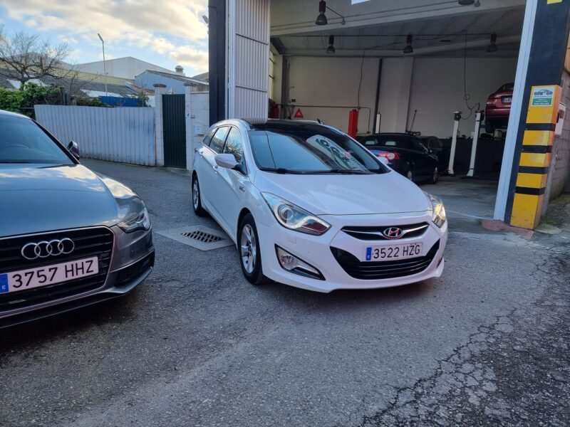 Hiunday i40 Blu-drieve