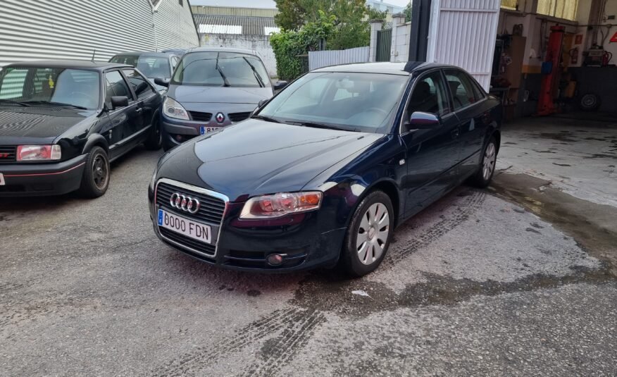 AUDI A4 2.0 Tdi 140cv DSG CON LEVAS