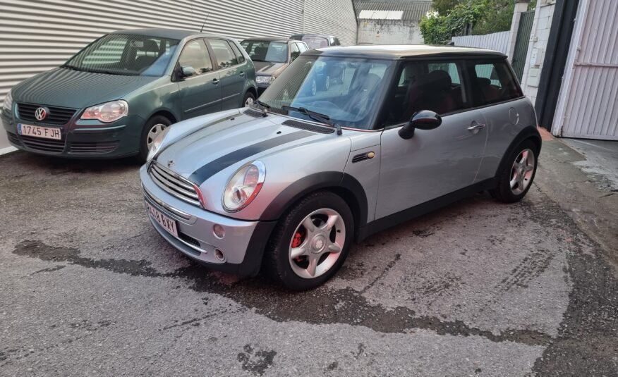 MINI Cooper 1.4i
