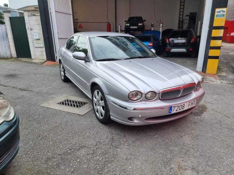 JAGUAR X-tipe 2.2D executive