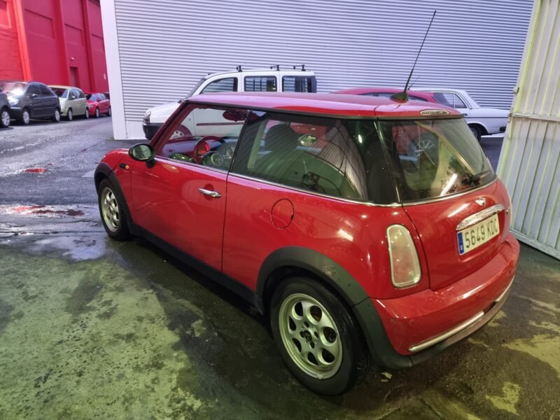 MINI Cooper 1.4i