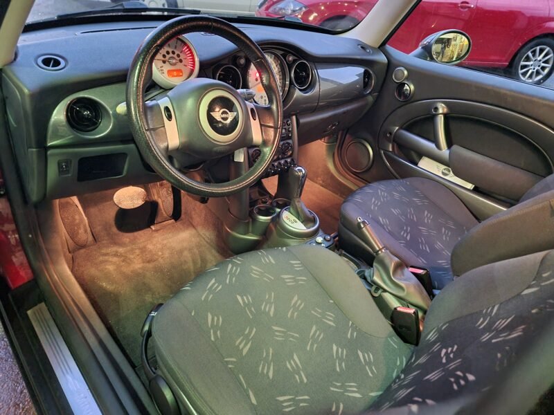 MINI Cooper 1.4i