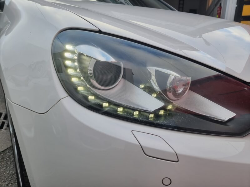 VOLKSWAGEN Golf 1.6 TDI 105cv DPF Sport 5p.