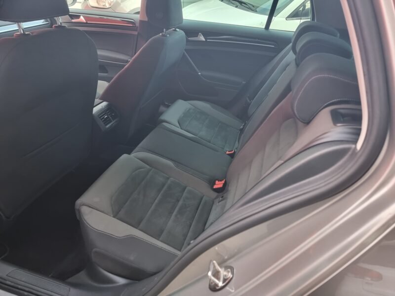 VOLKSWAGEN Golf 2.0tdi 150cv sport edición