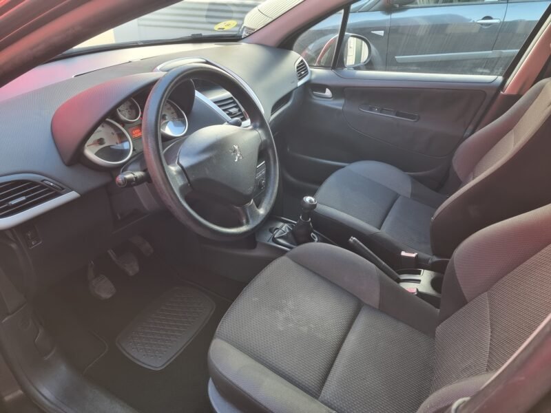 PEUGEOT 207 1.4 HDi Cool 5p.