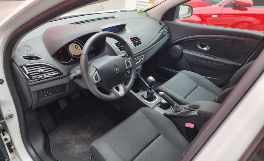 RENAULT Megane -grand tour 1.5 dci