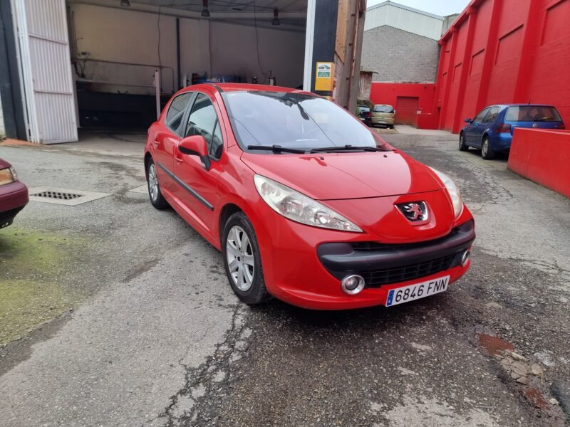 Peugeot 207 1.6 HDI 110 CV