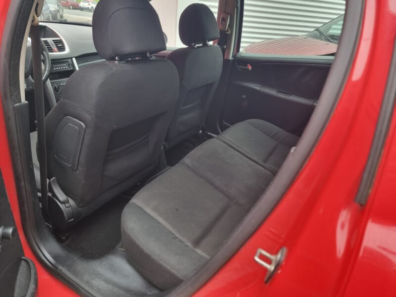 Peugeot 207 1.6 HDI 110 CV