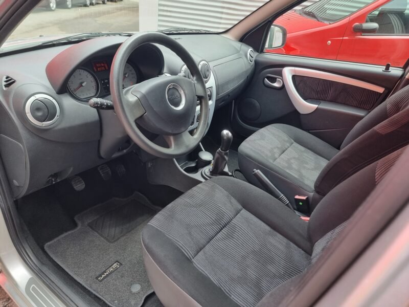 Dacia Sandero 1.2i
