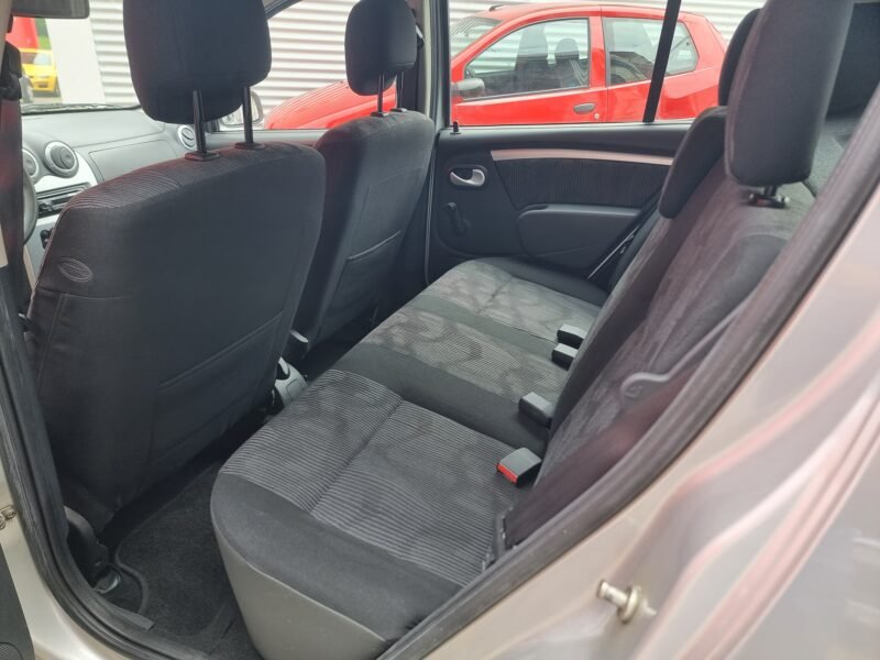 Dacia Sandero 1.2i