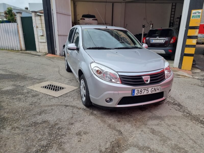 Dacia Sandero 1.2i