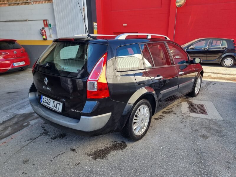 RENAULT Megane -grand tour 1.5 dci