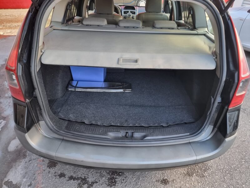 RENAULT Megane -grand tour 1.5 dci