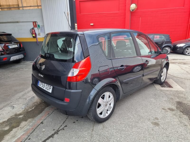 RENAULT Scenic 1.6 105cv