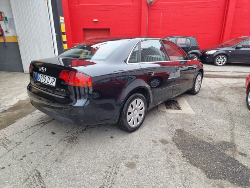 Audi A4 2.0 tdi 140cv