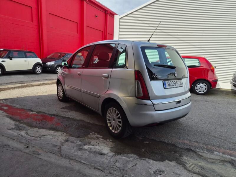 Lancia Musa 1.9 jtd