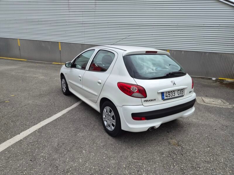PEUGEOT 206 1.4 HDi Exclusive 5p.