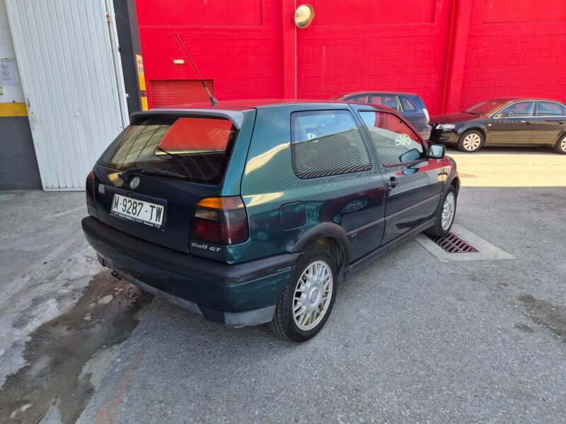 Volkswaguen Golf GT