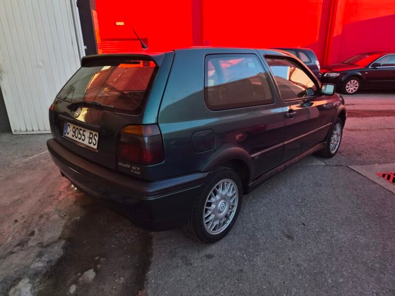 Volkswaguen Golf GT